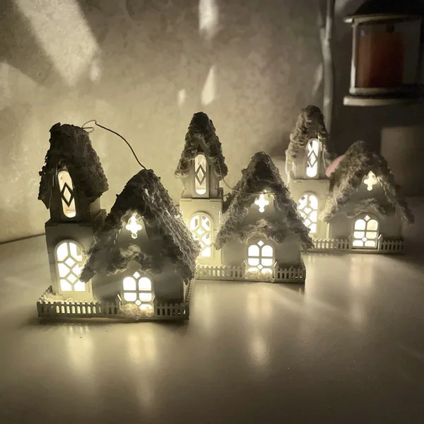 Рождественское украшение «Домик» с LED подсветкой — деревянный декор 5×11×11 см