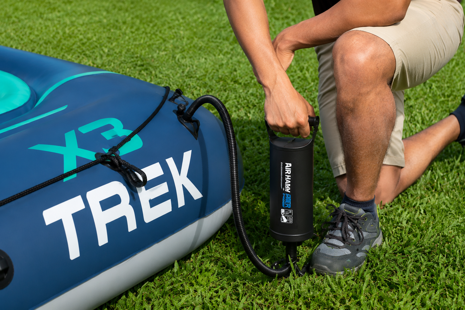 Надувная лодка Bestway X2 Trek 61154 трехместная 294х137 см с веслами и насосом